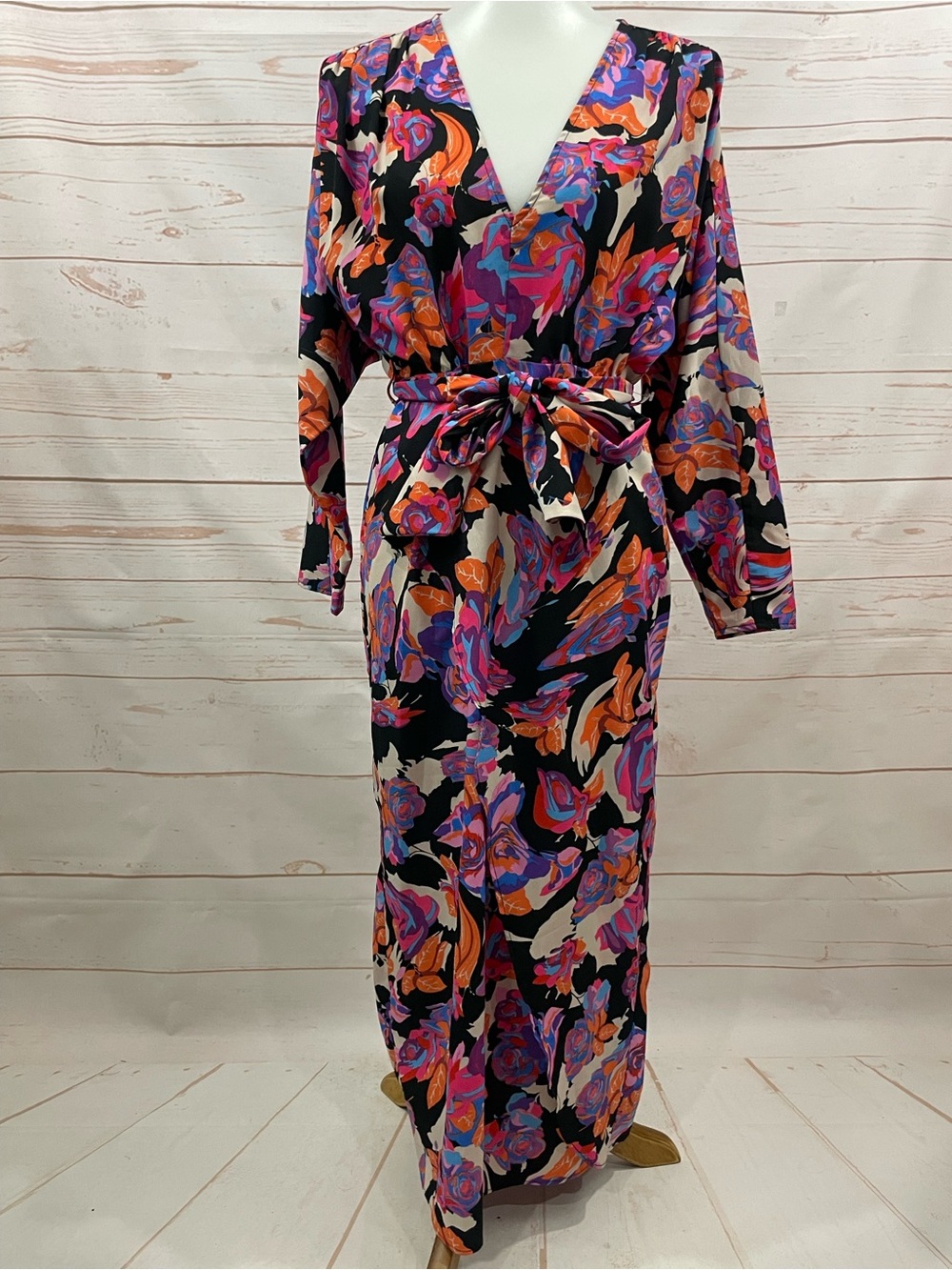 topshop Belted V-Neck Long Sleeve midi dress size 6